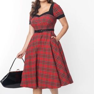 Stretch Plaid Midi Dress with Pockets UV